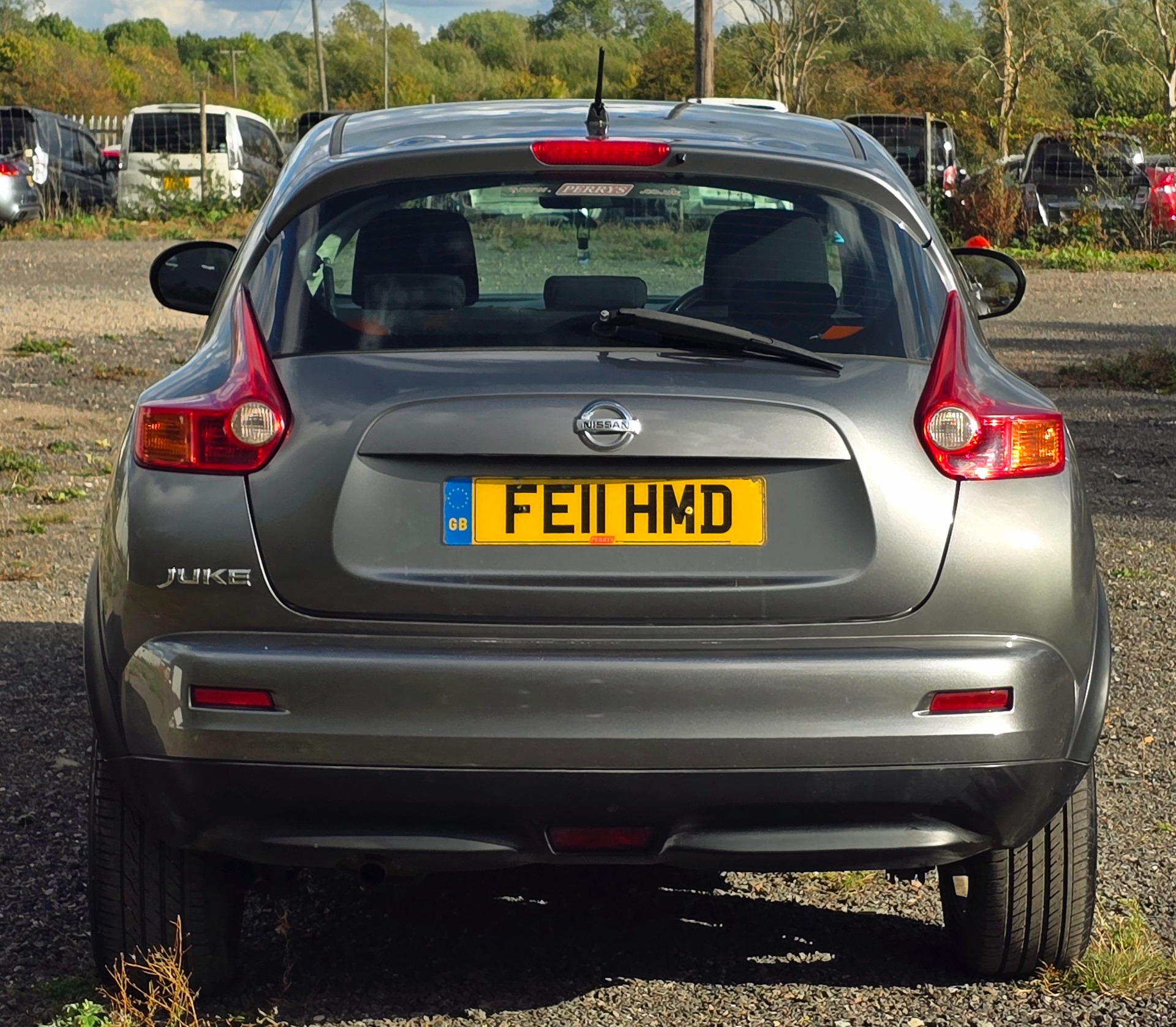 NISSAN JUKE 1.6 Acenta SUV 5dr Petrol Manual Euro 5 (117 ps) MD Service History