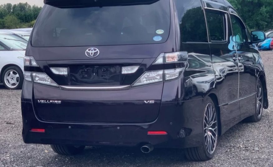 TOYOTA VELLFIRE 2.4 Auto 7 Seater MPV