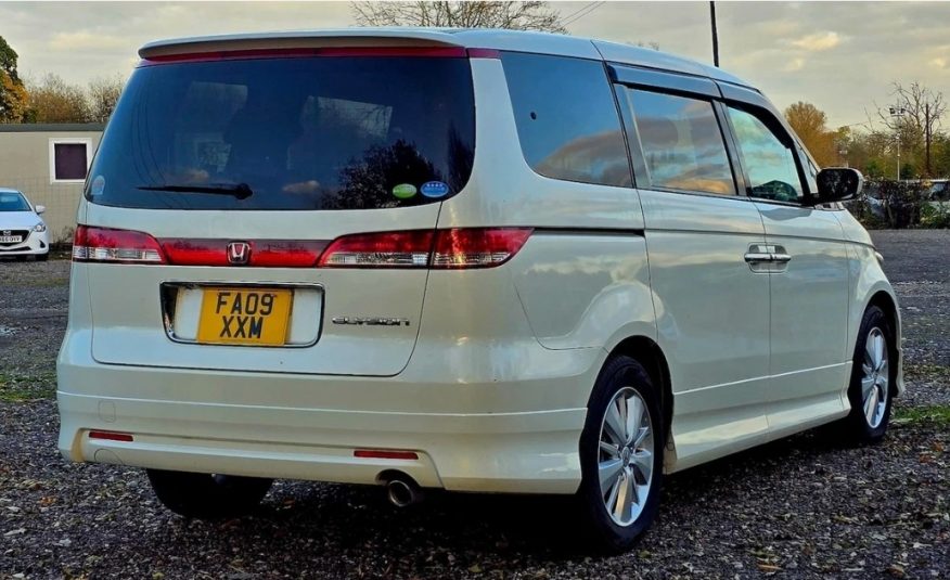HONDA ELYSION Prestige Edition 2.4 Auto 8 Seater MPV