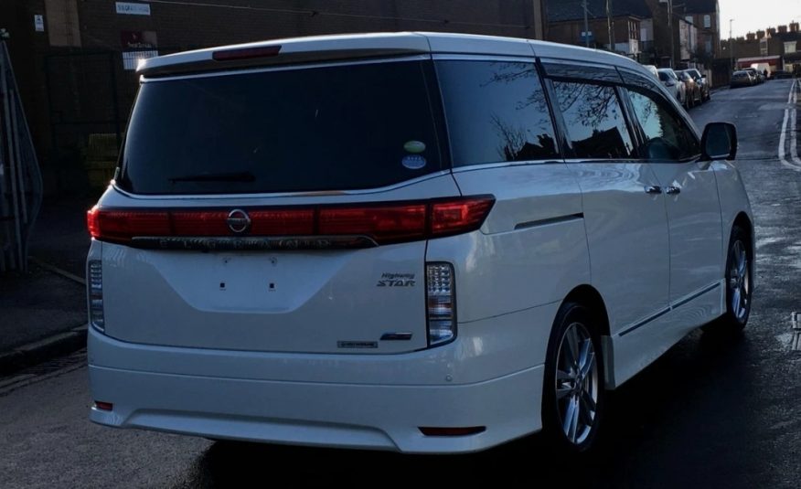 NISSAN ELGRAND Highway Star 3.5 V6 Auto 7 Seater Dual Powerslide Doors