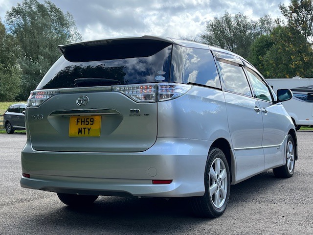 TOYOTA ESTIMA 7 Seater Heated Seats All round Camera
