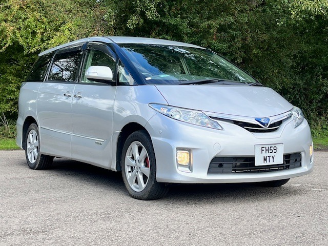TOYOTA ESTIMA 7 Seater Heated Seats All round Camera