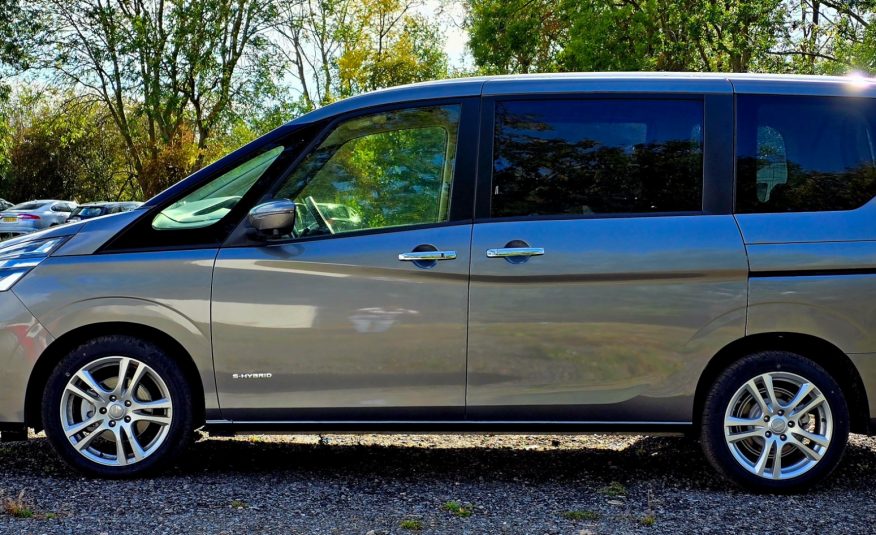 NISSAN SERENA HighwayStar 2.0h Auto 8 Seater S-Hybrid MPV Ulez Compliant