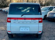 MITSUBISHI DELICA D5 2.4 Auto 8 Seater MPV 4X4