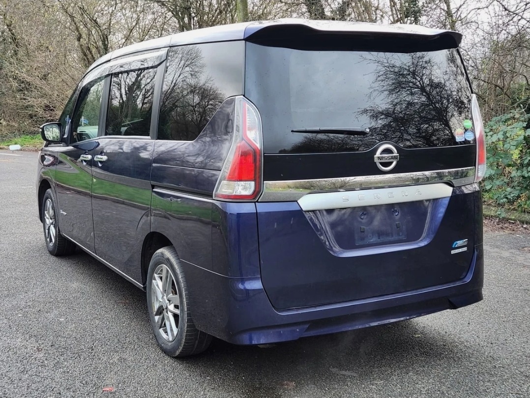 NISSAN SERENA New Shape 2.0L Auto S-Hybrid 8 Seater MPV
