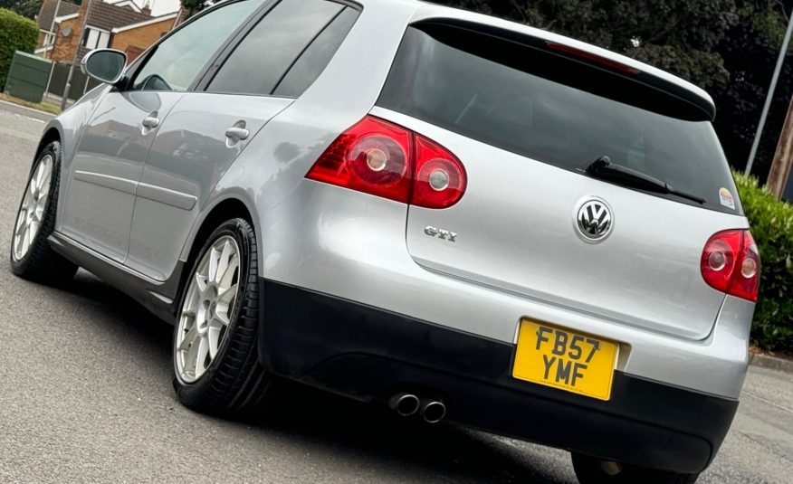 VOLKSWAGEN GOLF GTI JDM Import Mk5 Golf Manual 2.0L TFSI 197bhp