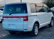 MITSUBISHI DELICA D5 2.4 Auto 8 Seater MPV 4X4