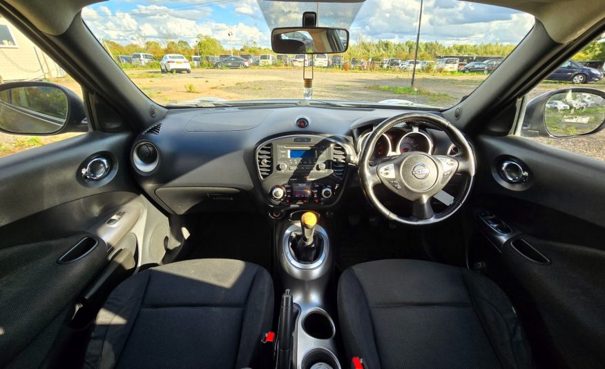 NISSAN JUKE 1.6 Acenta SUV 5dr Petrol Manual Euro 5 (117 ps) MD Service History