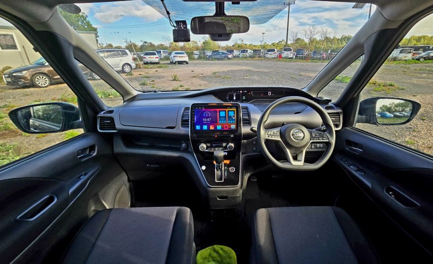 NISSAN SERENA HighwayStar 2.0h Auto 8 Seater S-Hybrid MPV Ulez Compliant