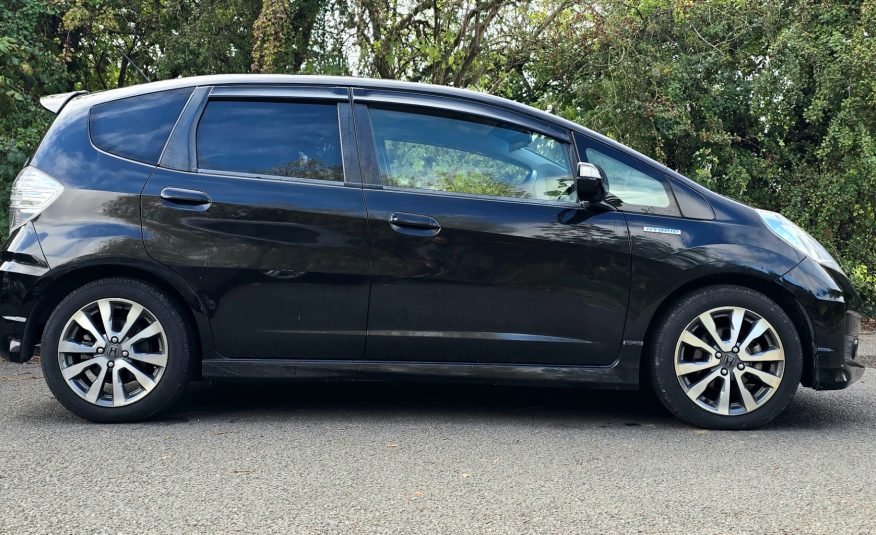 HONDA JAZZ 1.5h RS Auto CVT Hatchback Hybrid BT C/Control Navigation 50k Miles Only