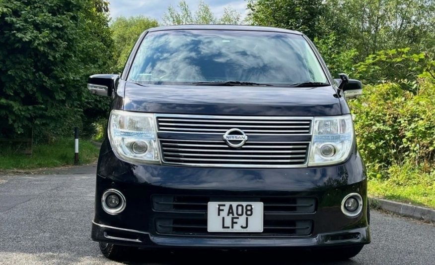 NISSAN ELGRAND Highway Star 3.5 V6 Auto 8 Seater 4X4