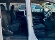 MITSUBISHI DELICA D5 2.4 Auto 8 Seater MPV 4X4