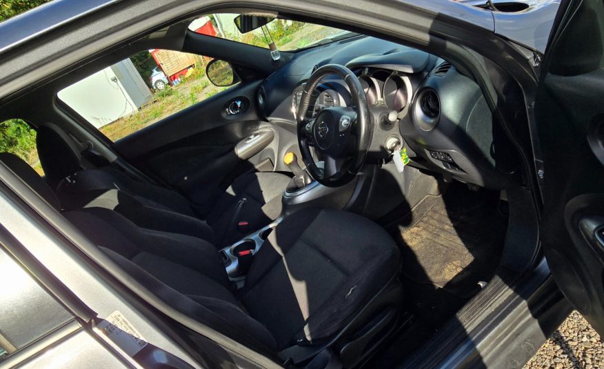NISSAN JUKE 1.6 Acenta SUV 5dr Petrol Manual Euro 5 (117 ps) MD Service History