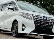 TOYOTA ALPHARD Executive Lounge 2.5 Auto Hybrid Sunroof