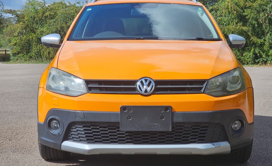 Volkswagen Cross Polo 1.2 TSI Automatic
