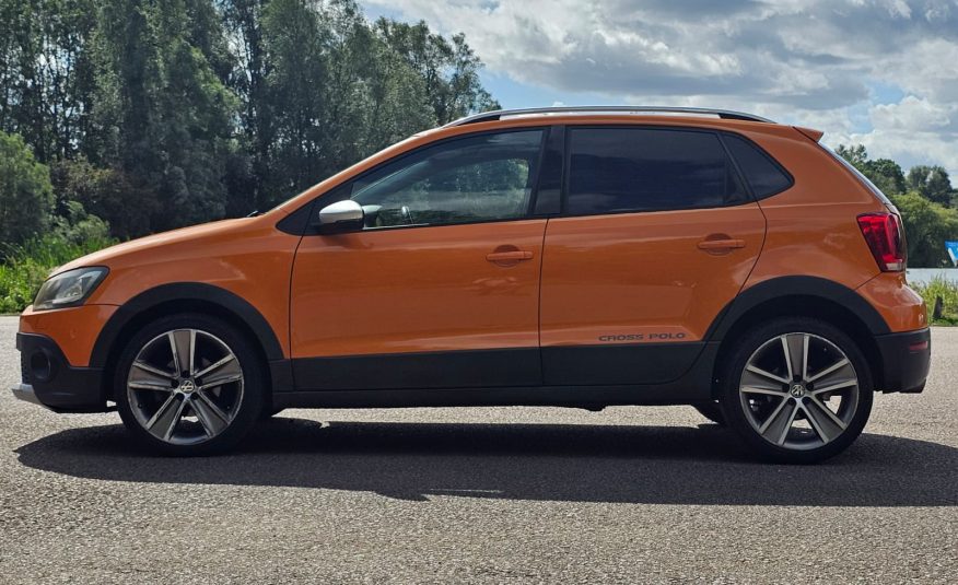 Volkswagen Cross Polo 1.2 TSI Automatic