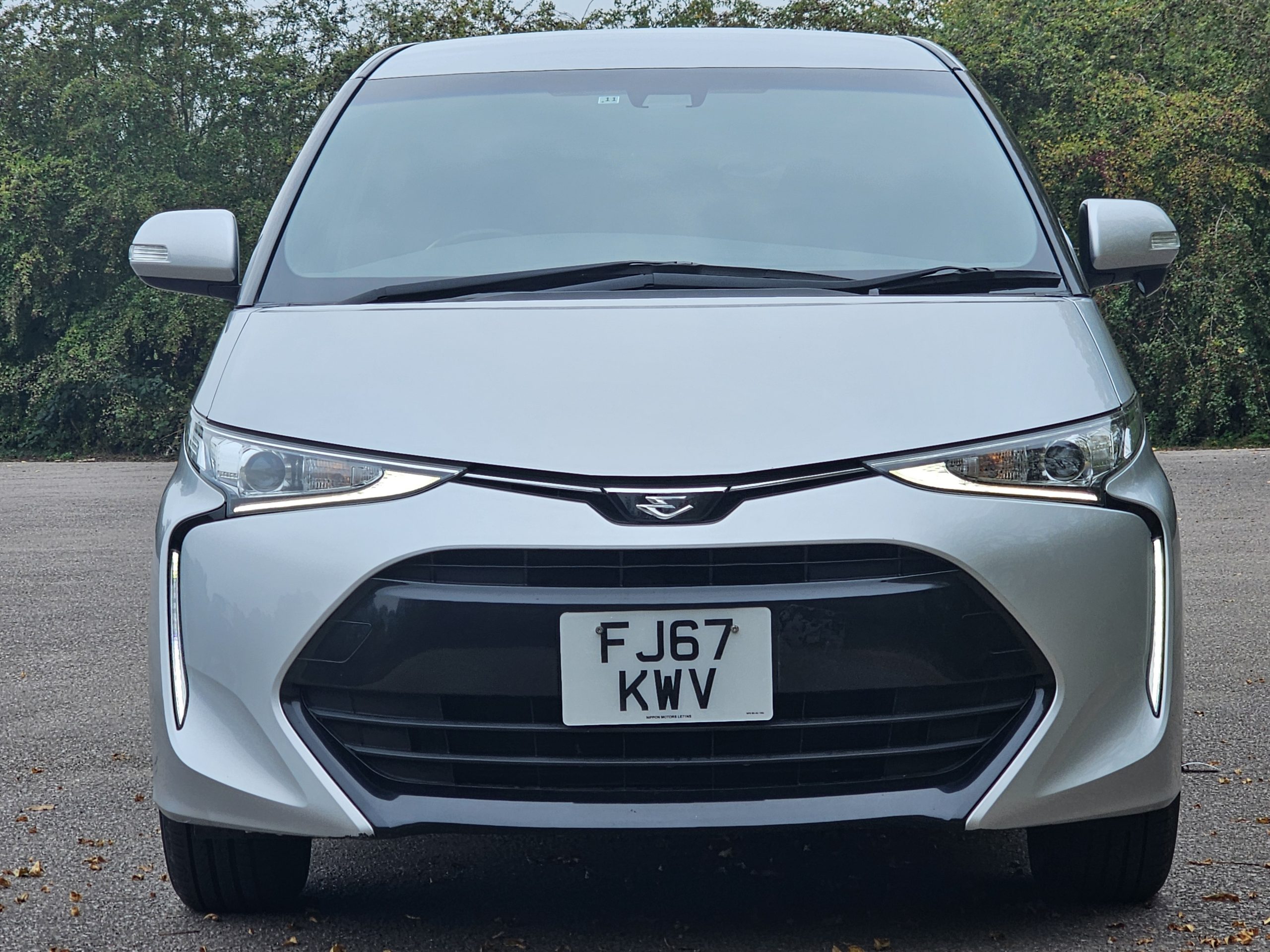 Toyota Estima 67 Reg 2.4L Automatic MPV Adaptive Cruise Control