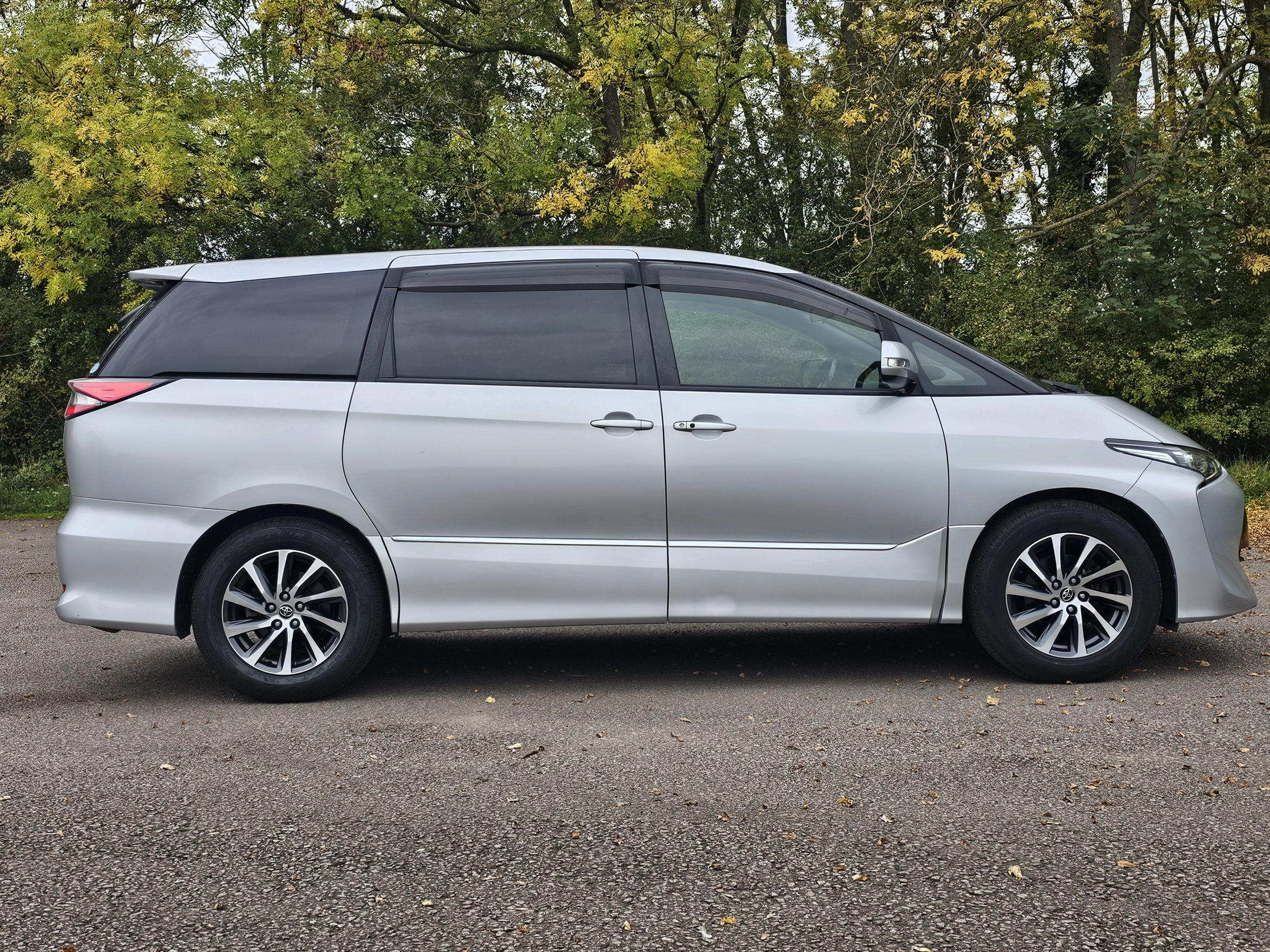 Toyota Estima 67 Reg 2.4L Automatic MPV Adaptive Cruise Control