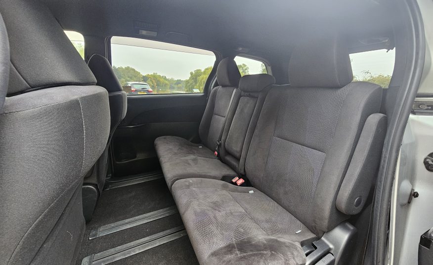 Toyota Estima 67 Reg 2.4L Automatic MPV Adaptive Cruise Control