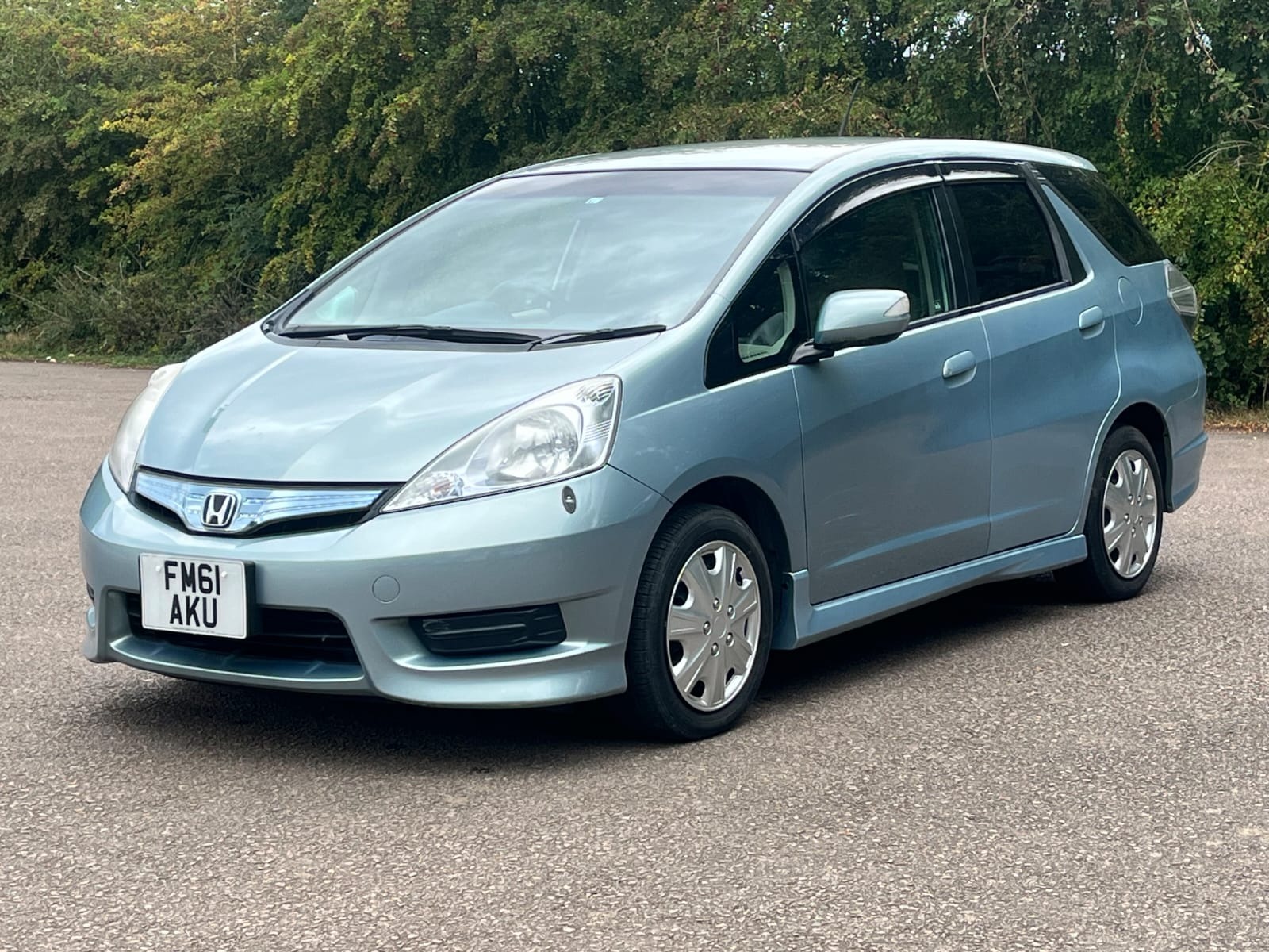 HONDA FIT Jazz Shuttle GP2 Hybrid IMA Automatic CC