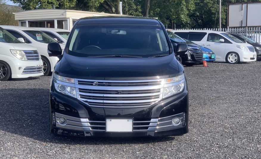 NISSAN ELGRAND Rider PE52 3.5 V6 Automatic 7 Leather Seats