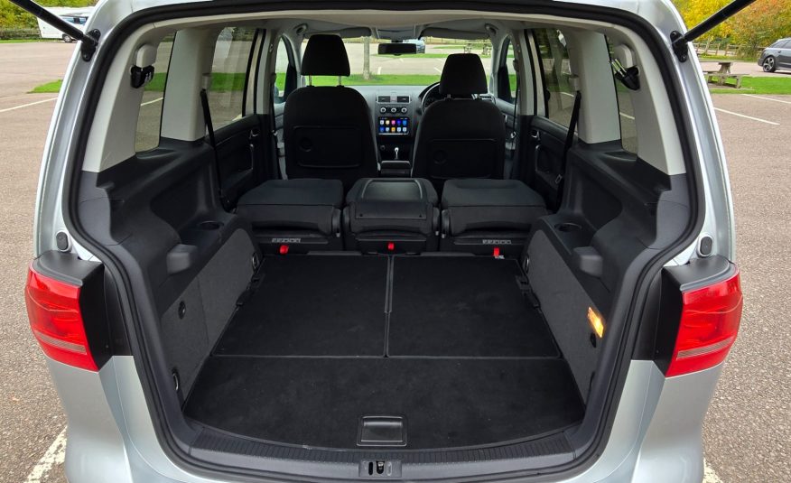 VOLKSWAGEN TOURAN 1.4 TSI SE Auto 7 Seater MPV 5dr Petrol DSG Euro 5 (140 ps) 53k Miles Only