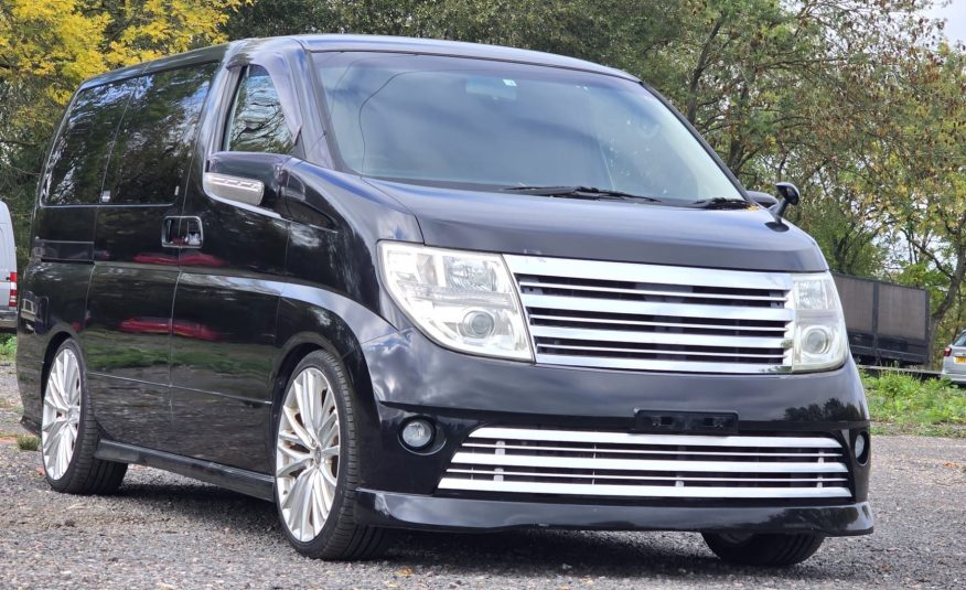 NISSAN ELGRAND Rider Autech ME51 2.5 V6 Automatic MPV Low Mileage 31k Guaranteed