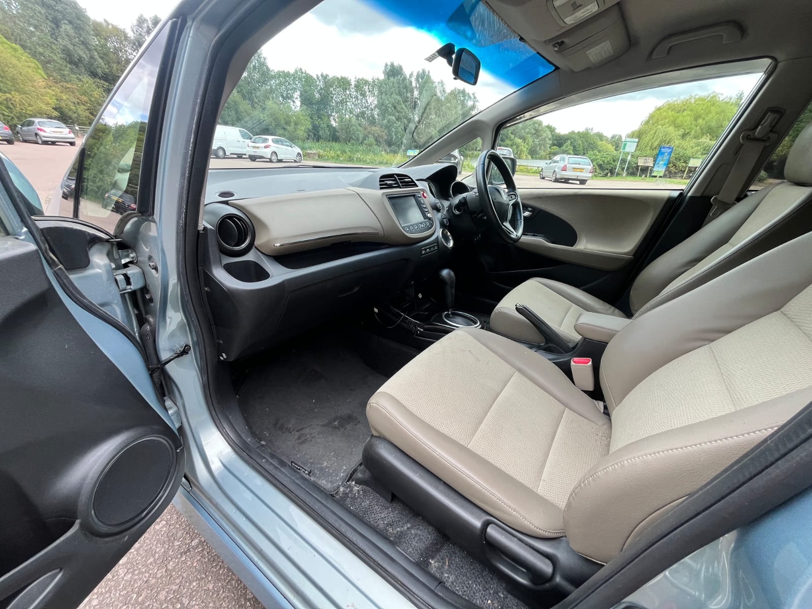 HONDA FIT Jazz Shuttle GP2 Hybrid IMA Automatic CC