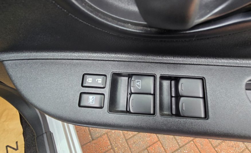 NISSAN MICRA (March) 1.2 DIG-S Auto Tekna Hatchback 5dr Petrol CVT Euro 5 (ss) (98 ps)