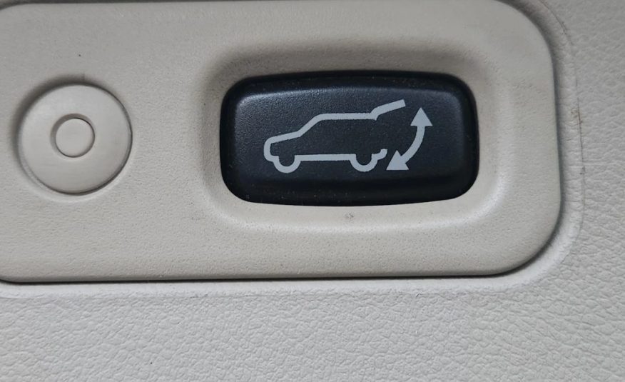 MITSUBISHI DELICA D5 2.4 Auto 8 Seater Electric Doors/Boot 4X4