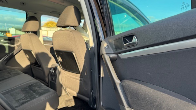 VOLKSWAGEN TIGUAN TSI 1.4 TSI BlueMotion Tech SE Auto