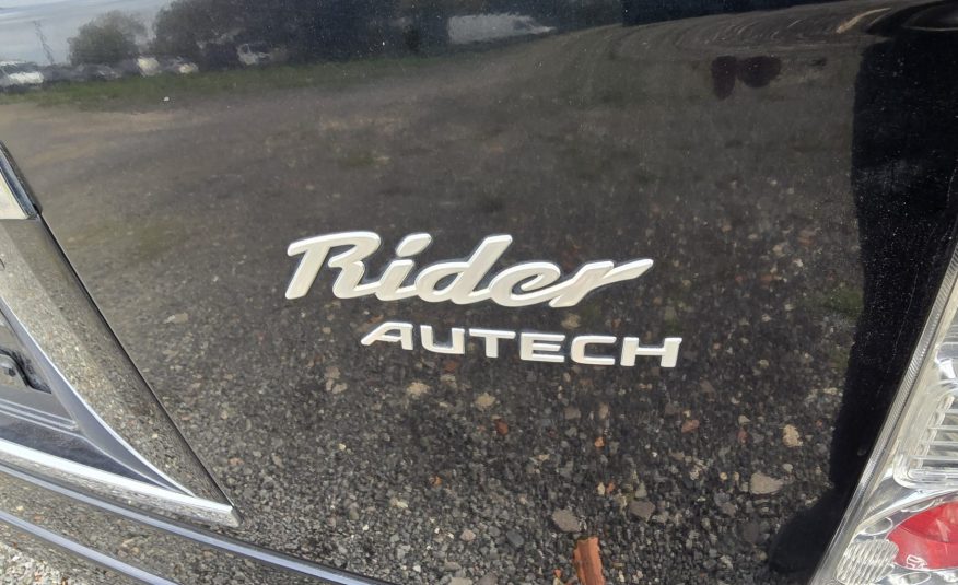 NISSAN ELGRAND Rider Autech ME51 2.5 V6 Automatic MPV Low Mileage 31k Guaranteed