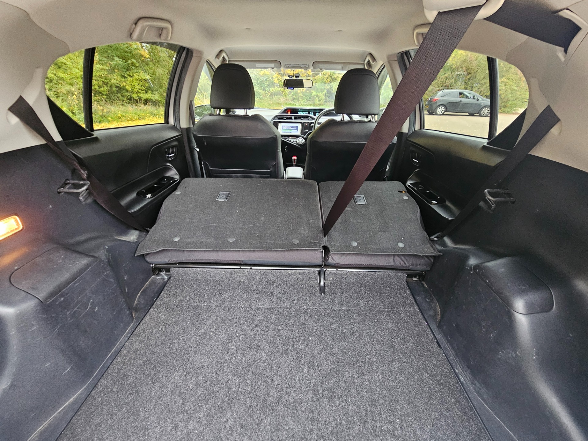 TOYOTA AQUA HYBRID AUTO 1.5 Auto Hybrid Automatic