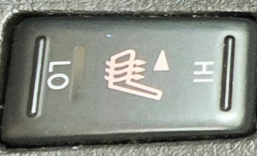 NISSAN ELGRAND Highway Star 3.5 V6 Auto 4X4 8 Seater MPV