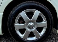 NISSAN ELGRAND Highway Star 3.5 V6 Auto 4X4 8 Seater MPV