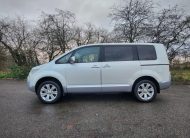MITSUBISHI DELICA D5 2.4 Auto 8 Seater Electric Doors/Boot 4X4