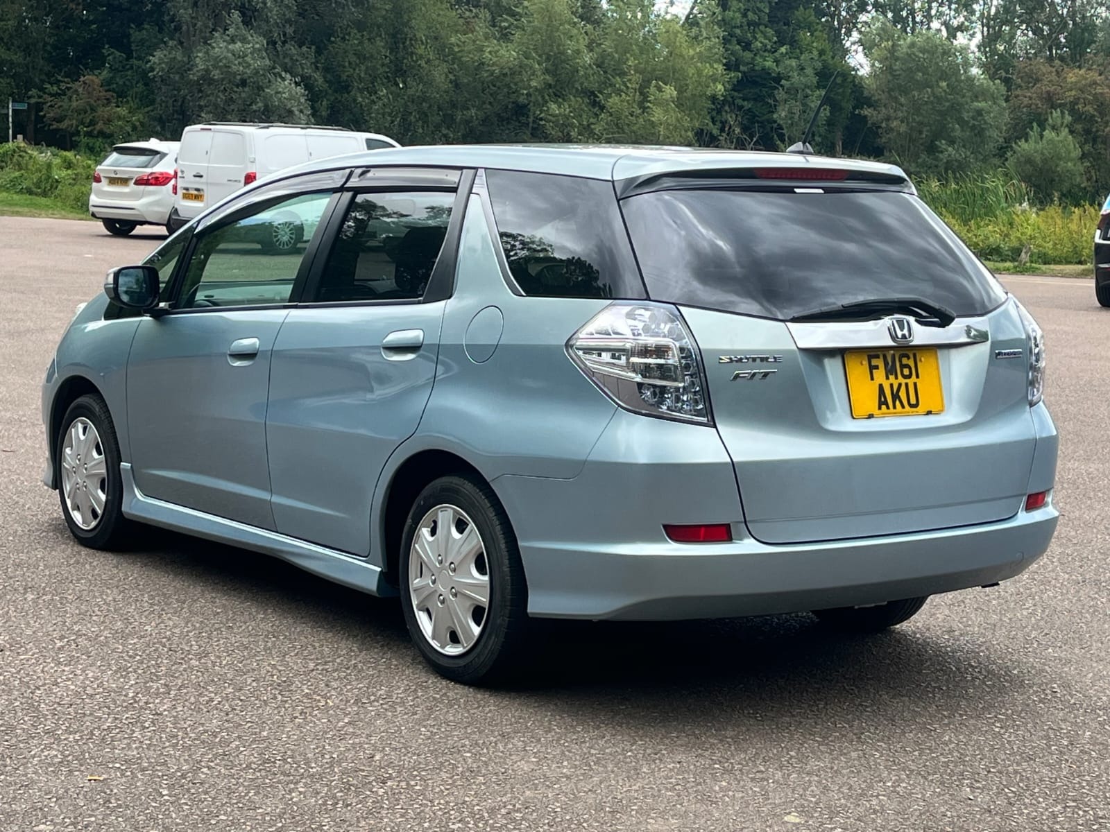 HONDA FIT Jazz Shuttle GP2 Hybrid IMA Automatic CC