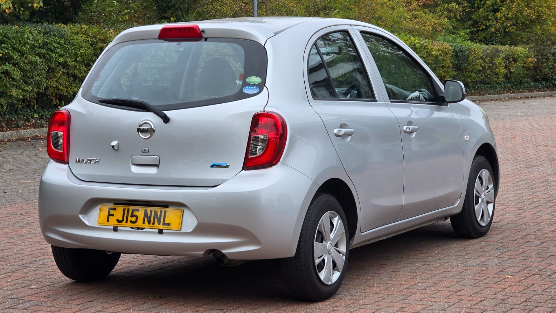 NISSAN MICRA (March) 1.2 DIG-S Auto Tekna Hatchback 5dr Petrol CVT Euro 5 (ss) (98 ps)