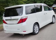 TOYOTA ALPHARD ANH20 2.4 Auto 8 Seater Sunroof Dual AC 7-Speed CVT MPV