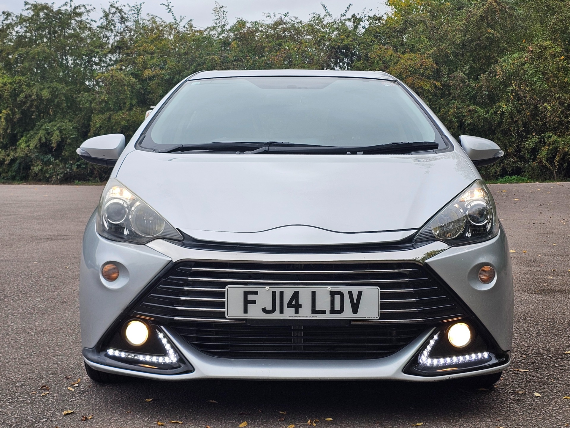 TOYOTA AQUA HYBRID AUTO 1.5 Auto Hybrid Automatic