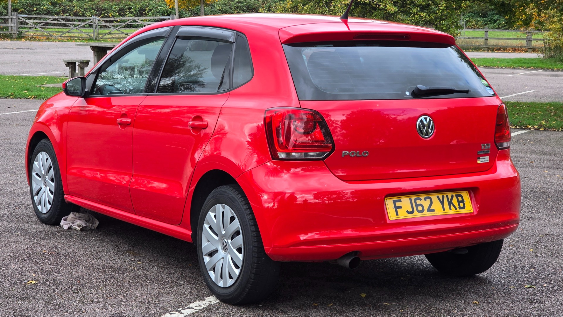 VOLKSWAGEN POLO 1.2 TSI BlueMotion Auto Tech SE Hatchback 5dr Petrol DSG 29k Miles Only
