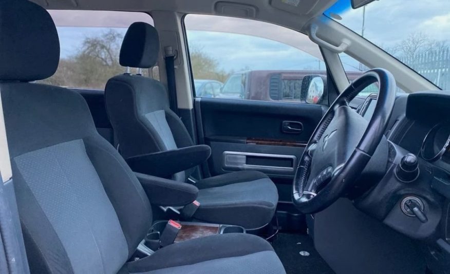 MITSUBISHI DELICA D5 2.5 Auto 8 Seater JDM Import MPV