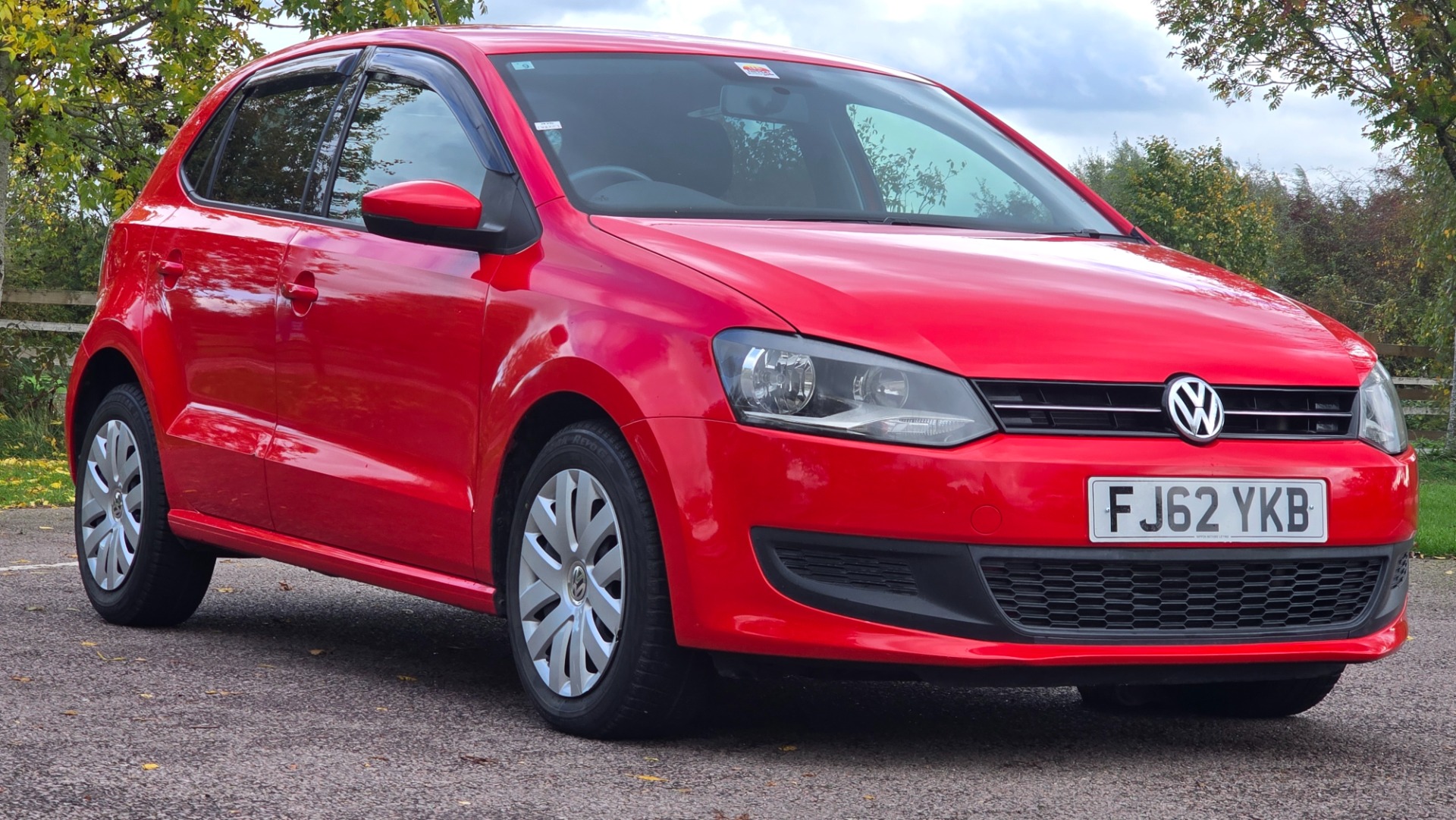 VOLKSWAGEN POLO 1.2 TSI BlueMotion Auto Tech SE Hatchback 5dr Petrol DSG 29k Miles Only