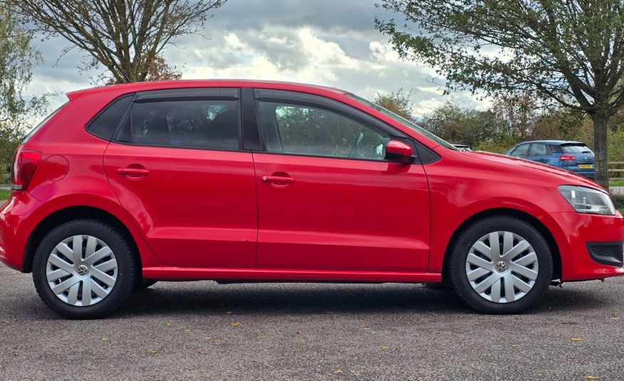 VOLKSWAGEN POLO 1.2 TSI BlueMotion Auto Tech SE Hatchback 5dr Petrol DSG 29k Miles Only