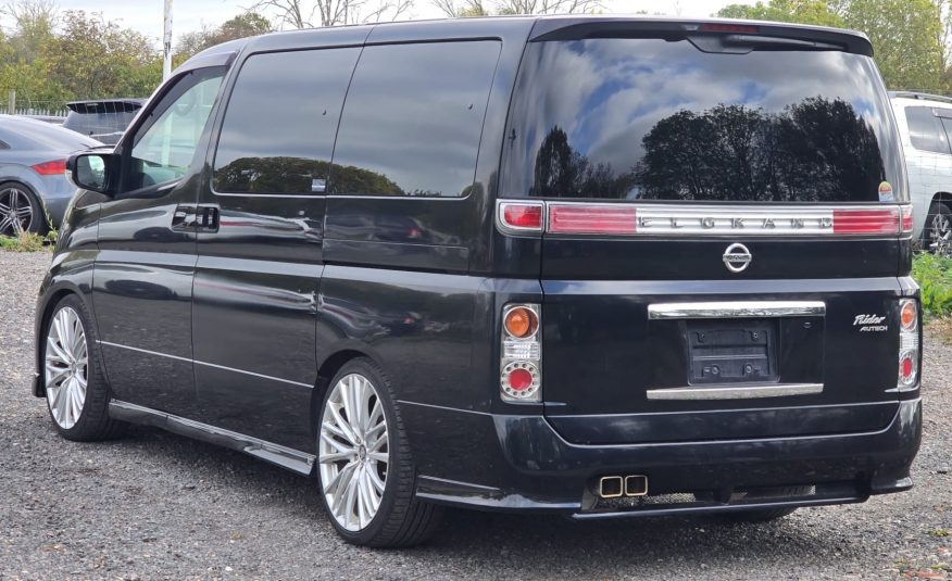 NISSAN ELGRAND Rider Autech ME51 2.5 V6 Automatic MPV Low Mileage 31k Guaranteed
