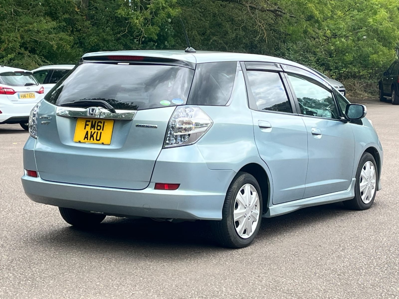 HONDA FIT Jazz Shuttle GP2 Hybrid IMA Automatic CC