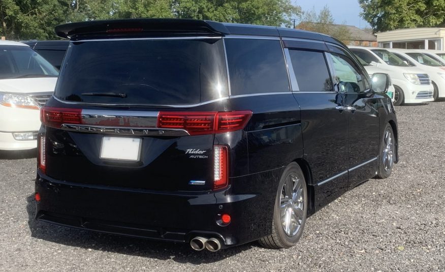 NISSAN ELGRAND Rider PE52 3.5 V6 Automatic 7 Leather Seats