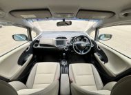HONDA FIT Jazz Shuttle GP2 Hybrid IMA Automatic CC