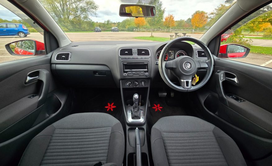 VOLKSWAGEN POLO 1.2 TSI BlueMotion Auto Tech SE Hatchback 5dr Petrol DSG 29k Miles Only