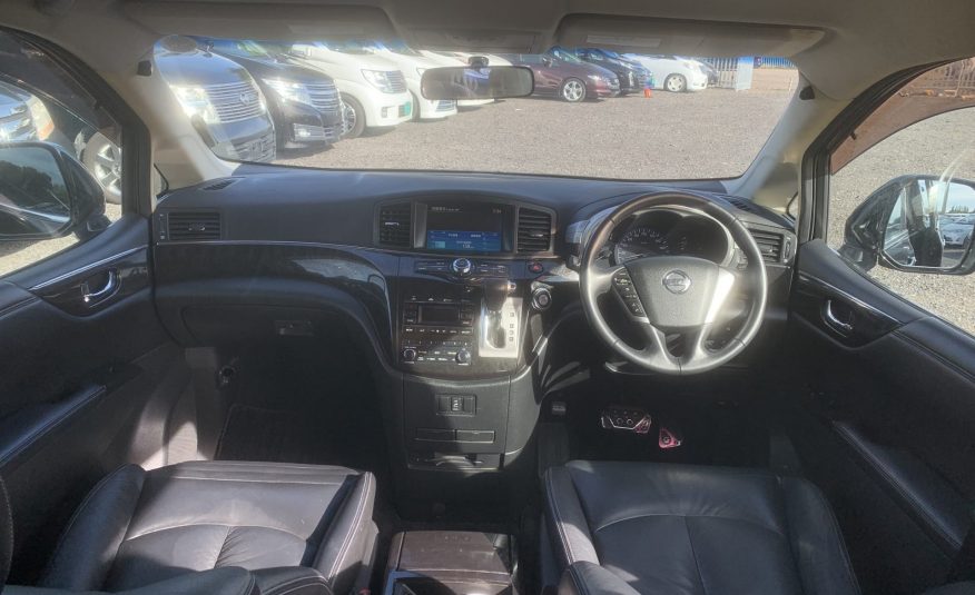 NISSAN ELGRAND Rider PE52 3.5 V6 Automatic 7 Leather Seats